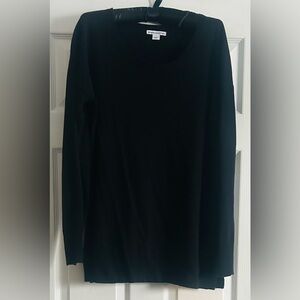 Amazon Essentials Lightweight Long-Sleeve Scoop-Neck Tunic Sweater, LG, Black